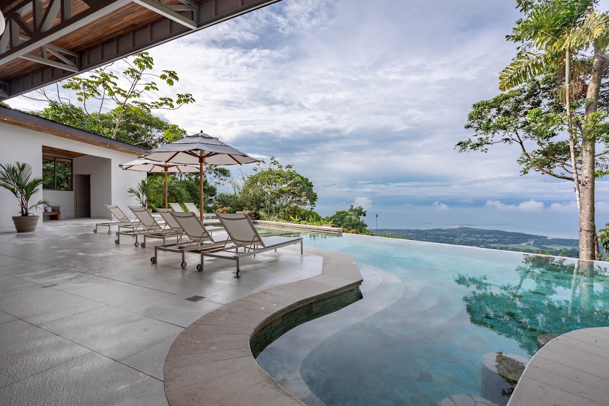 Vista Celestial Boutique Hotel — 4