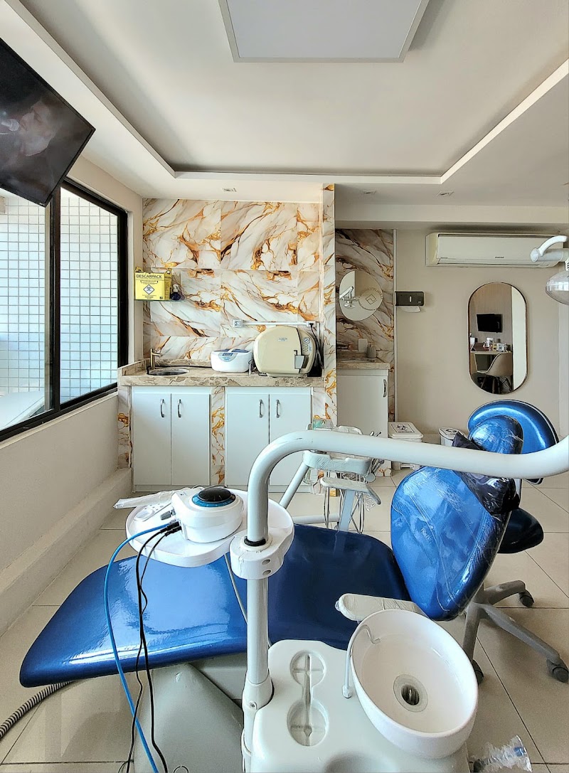 Dra. Luana Pitombeira - foto 5