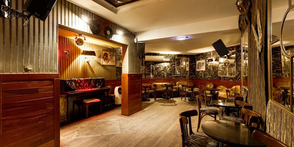 Orphée, vue extérieure