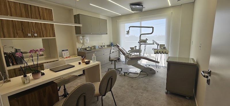 Dra. Sandra Barbi - Periodontista em Campinas | Dentista em Campinas - foto 2