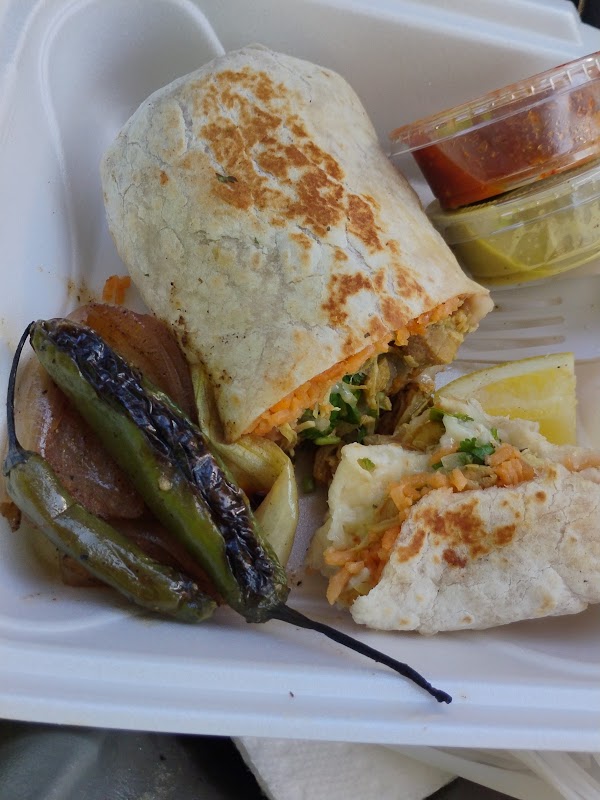 Tacos El Pariente photo 4