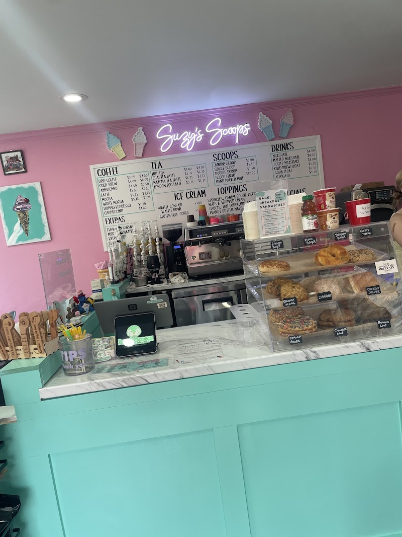 Suzy's Scoops (Ice Cream and Espresso) photo 4