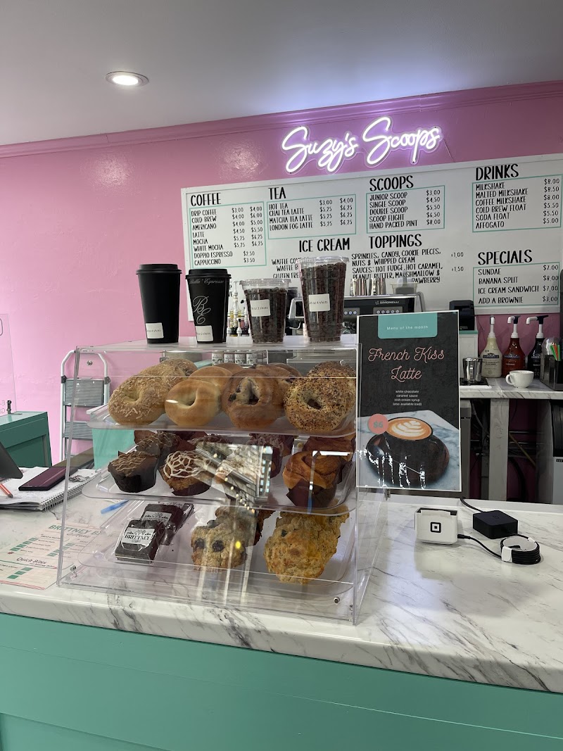 Suzy's Scoops (Ice Cream and Espresso) photo 1