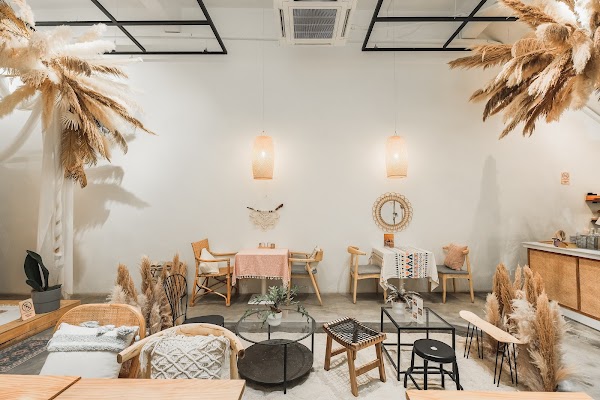 Utoo Boho Cafe & Patisserie - Photo 1