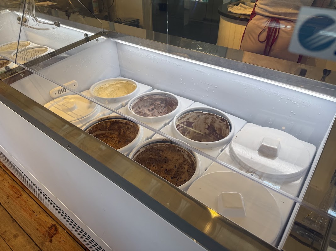 Republic Ice Cream photo 4