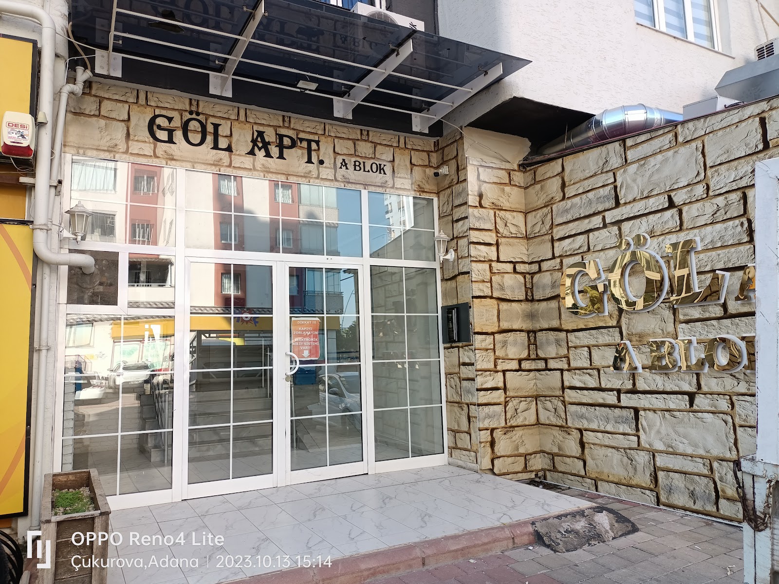 Piraye Restaurant mekanı
