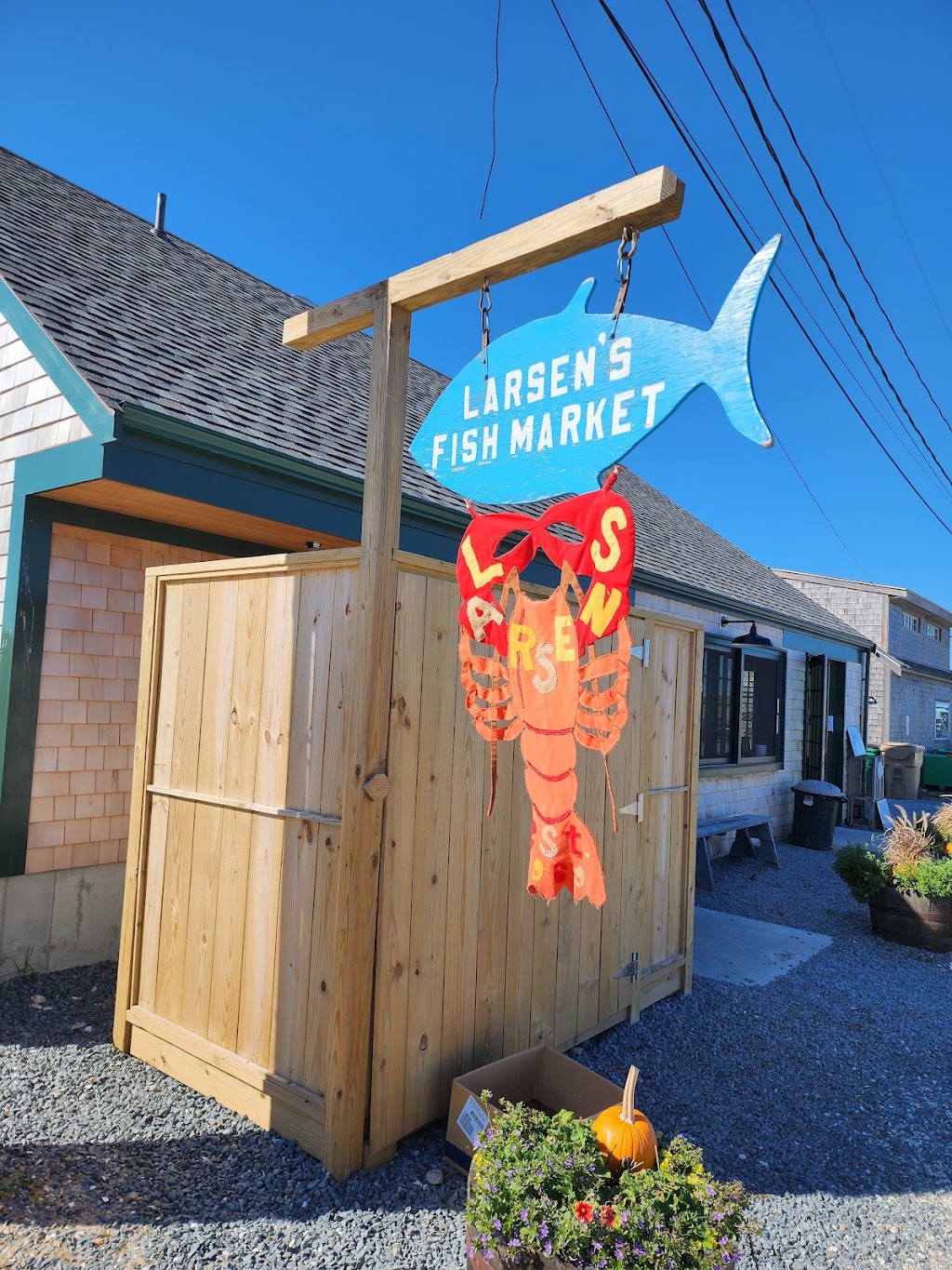 Larsen’s Fish Market