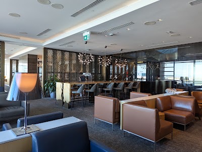 Air Canada Maple Leaf Lounge (International) — Google photo 3