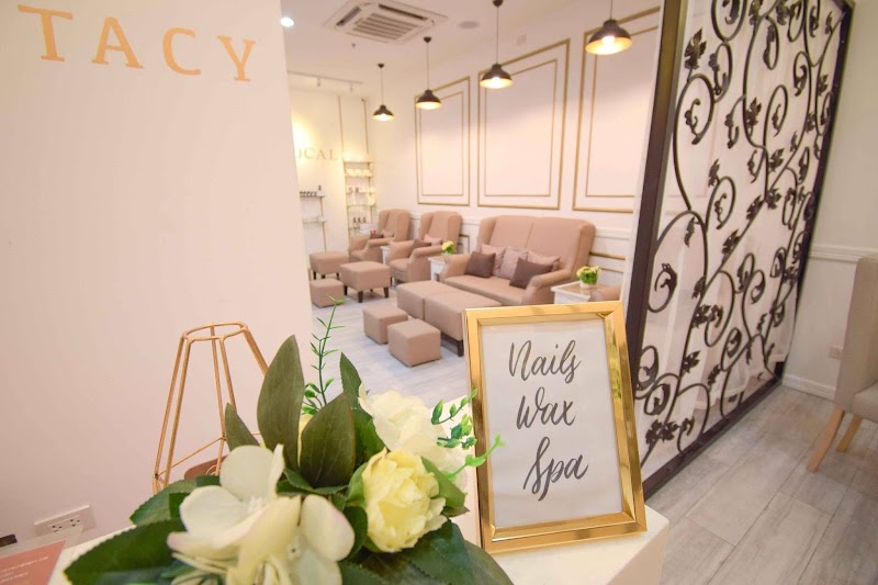 Belle & Stacy Nails + Cafe