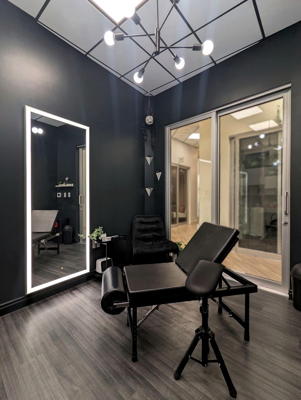 White Moon tattoo parlor in Centennial, CO