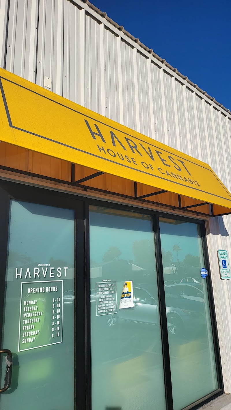 Video tour of Trulieve Chandler Dispensary retail environment