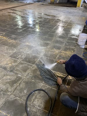 اللؤلؤة لتلميع السيارات