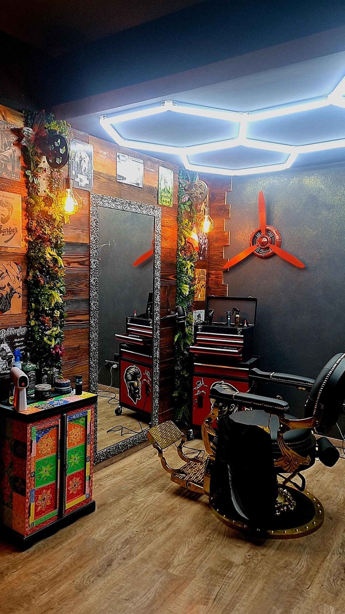 Trevor Sorbie Salon Logo