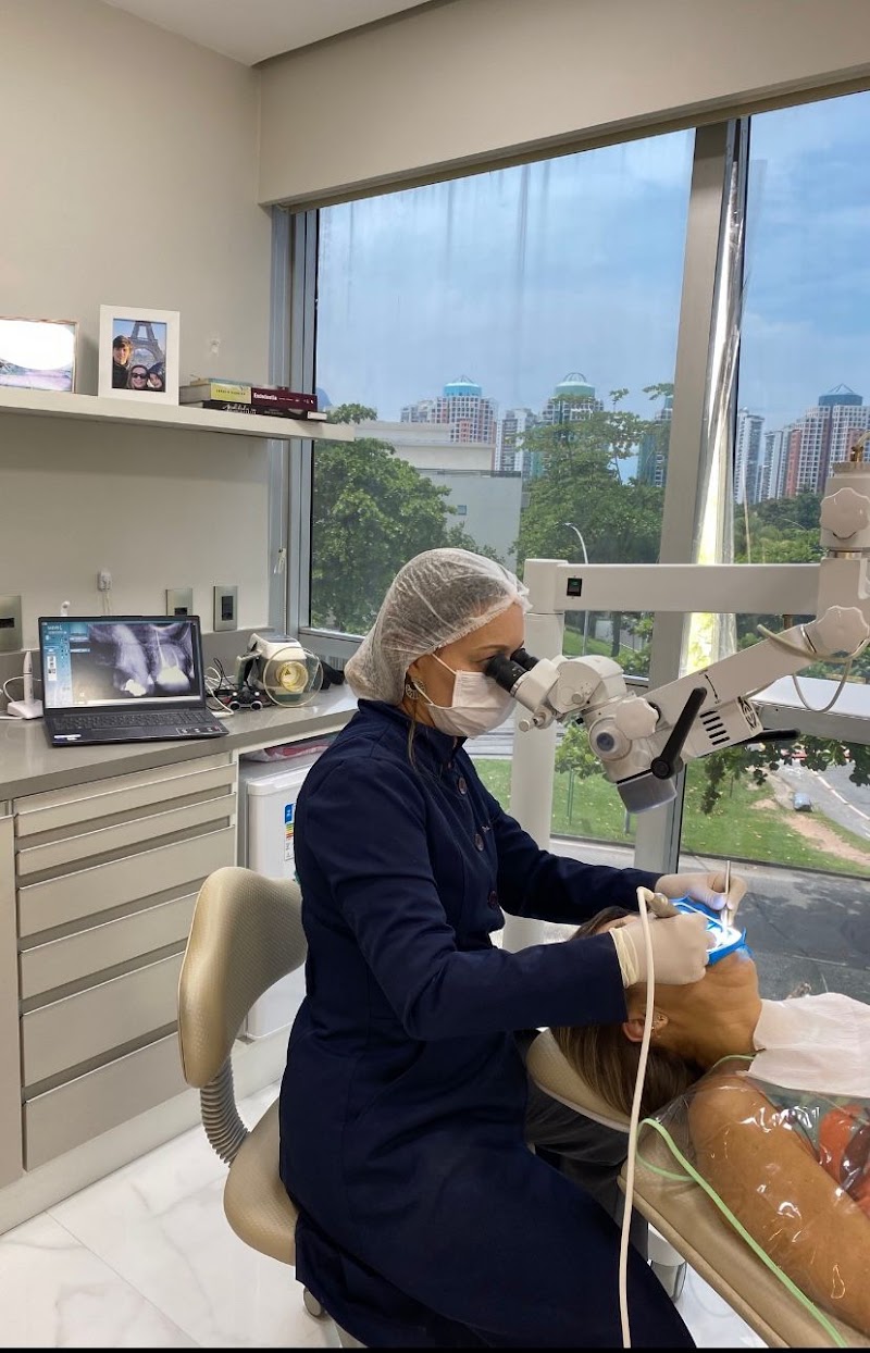 Dra. Mayra - Dentista e Endodontista - foto 3
