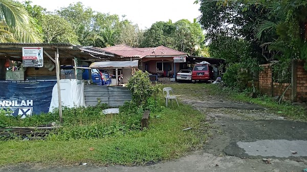 Kampung Selagon Dua - Photo 1