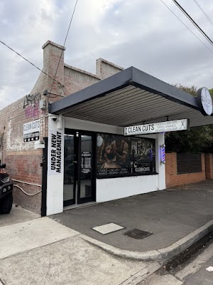 Clean cuts barbershop photo 3