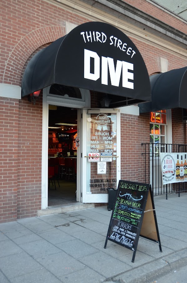 Photo by American Marketing & Publishing