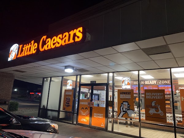 LITTLE CAESARS exterior