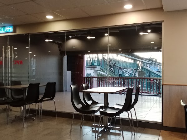 KFC Putatan Plaza - Photo 1