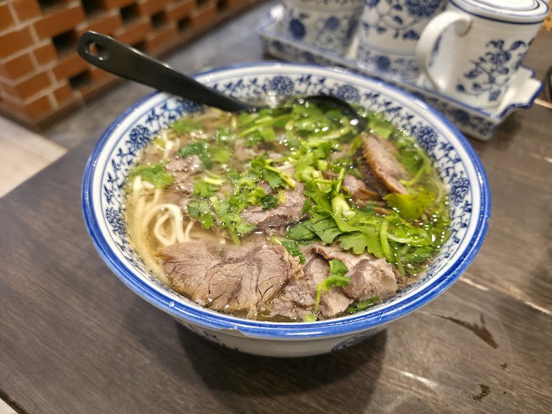 Master Lanzhou Noodle Bar - Chinatown photo 3