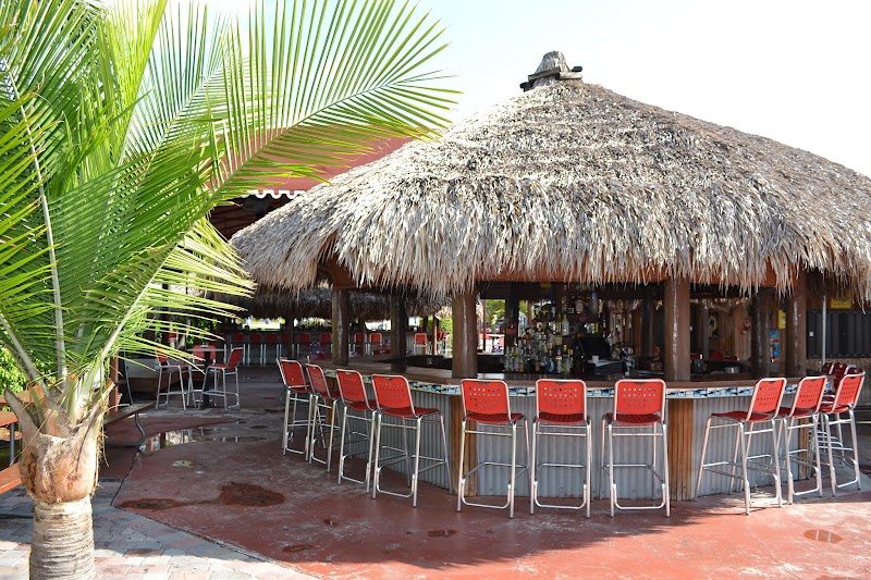 Cafe 27 Bar & Grill photo 4