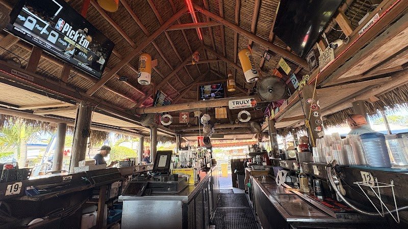 Cafe 27 Bar & Grill photo 2