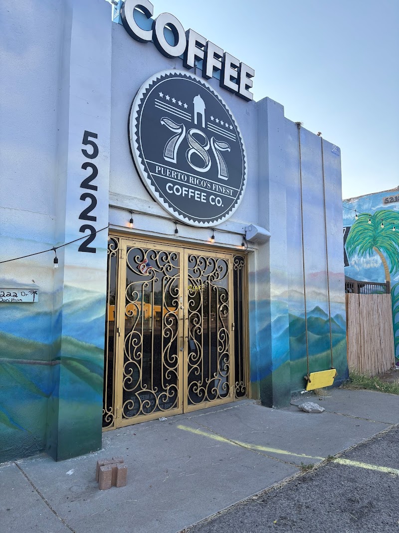 787 coffee photo 1