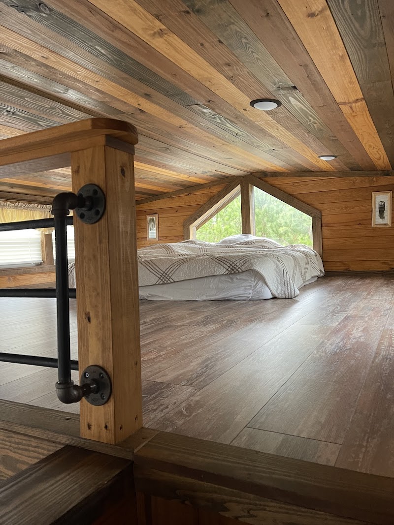 Willow Oak Lodge - Photo 4