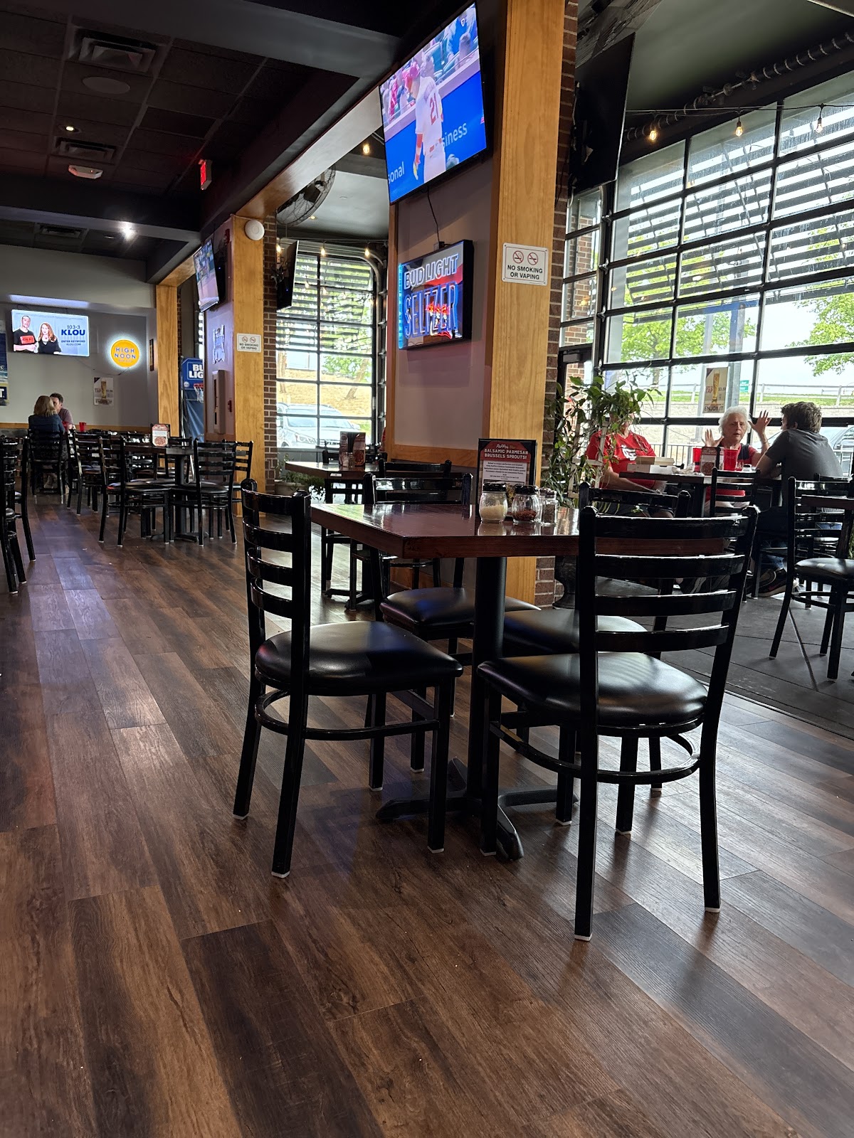 PaPPo's Pizzeria & Pub Fairview Hts, IL photo 4
