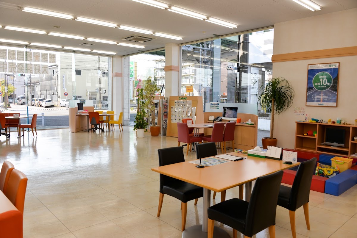 ガリバー岩塚本通店 - 画像3