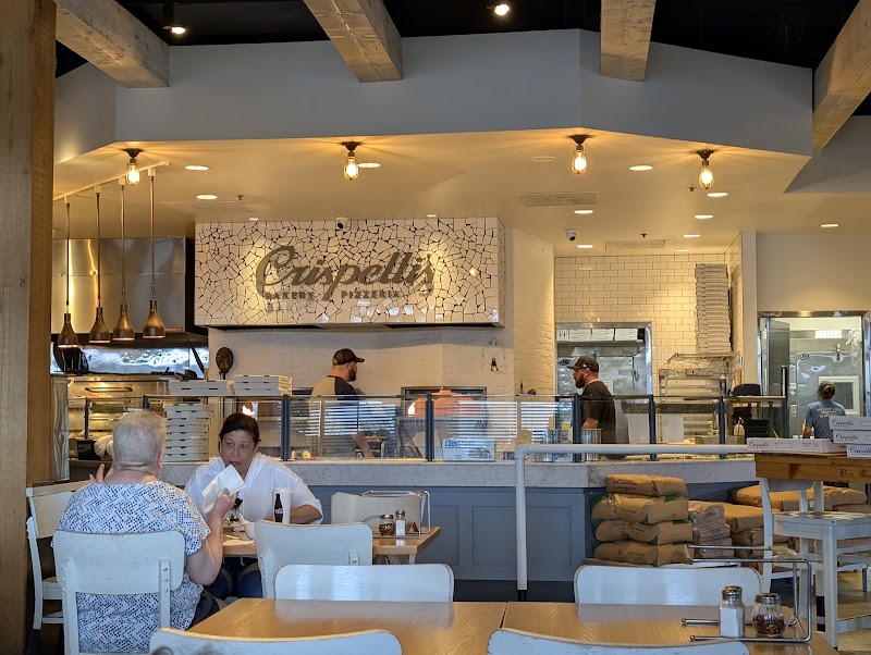 Crispelli's Bakery & Pizzeria - West Bloomfield photo 4