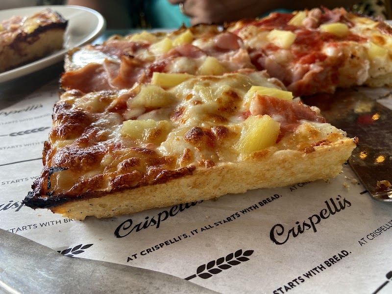 Crispelli's Bakery & Pizzeria - West Bloomfield photo 4