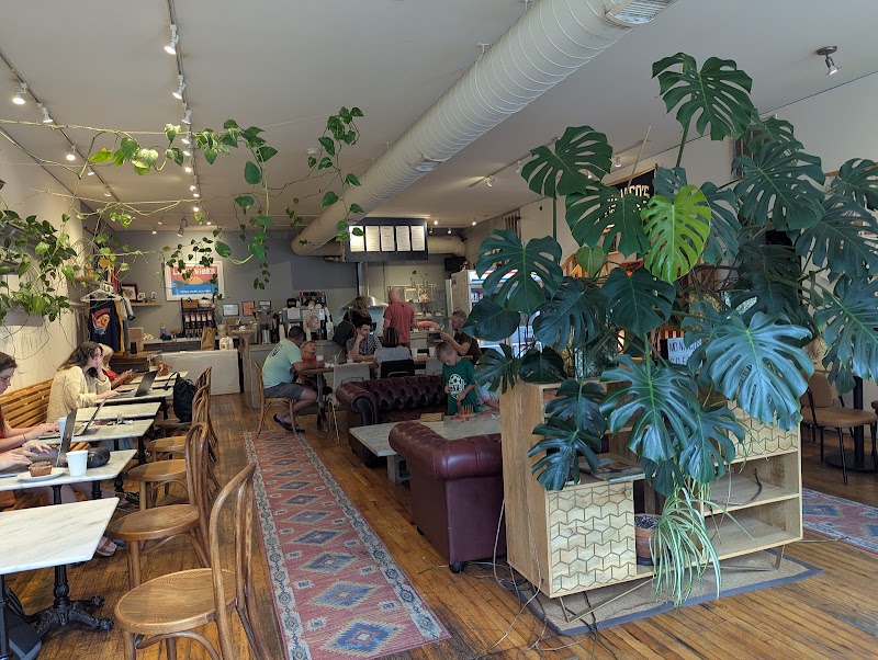 Monaco's Coffee photo 4