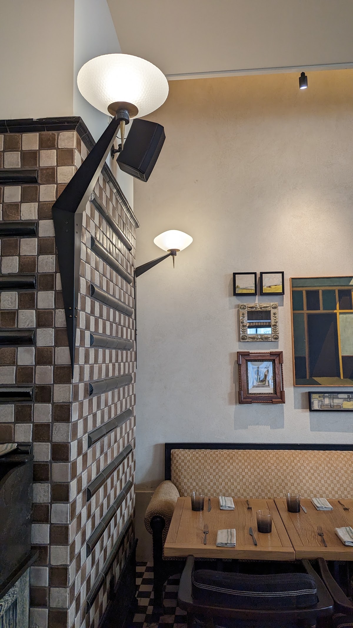 Downtown Los Angeles Proper Hotel, dog-friendly hotel, photo 3