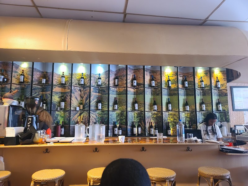 Keren Cafe & Restaurant photo 1