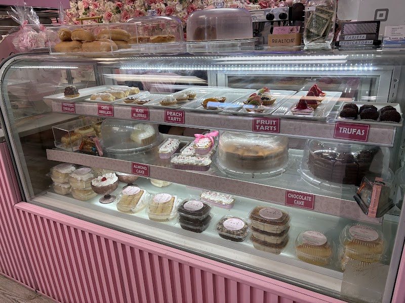 La Ro Cafe photo 3