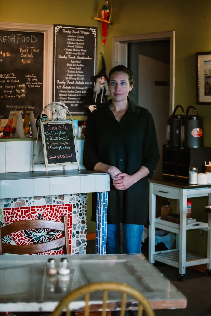 Funky Fresh Cafe & Bistro photo 3