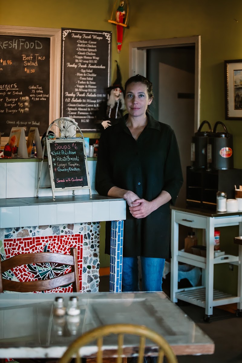 Funky Fresh Cafe & Bistro photo 3