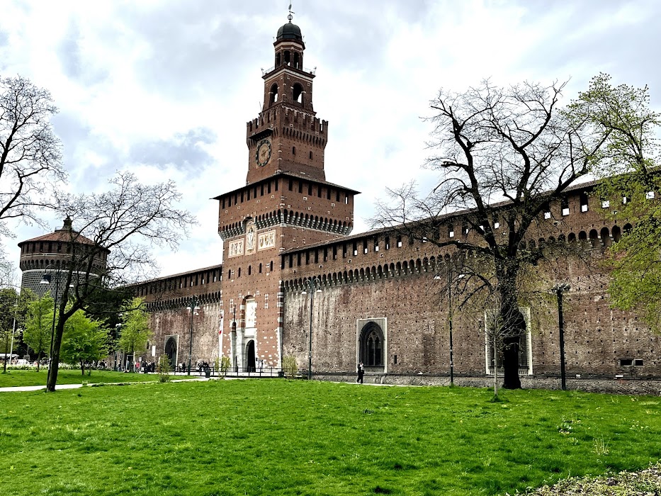 Castello Sforzesco fotoğraf 1