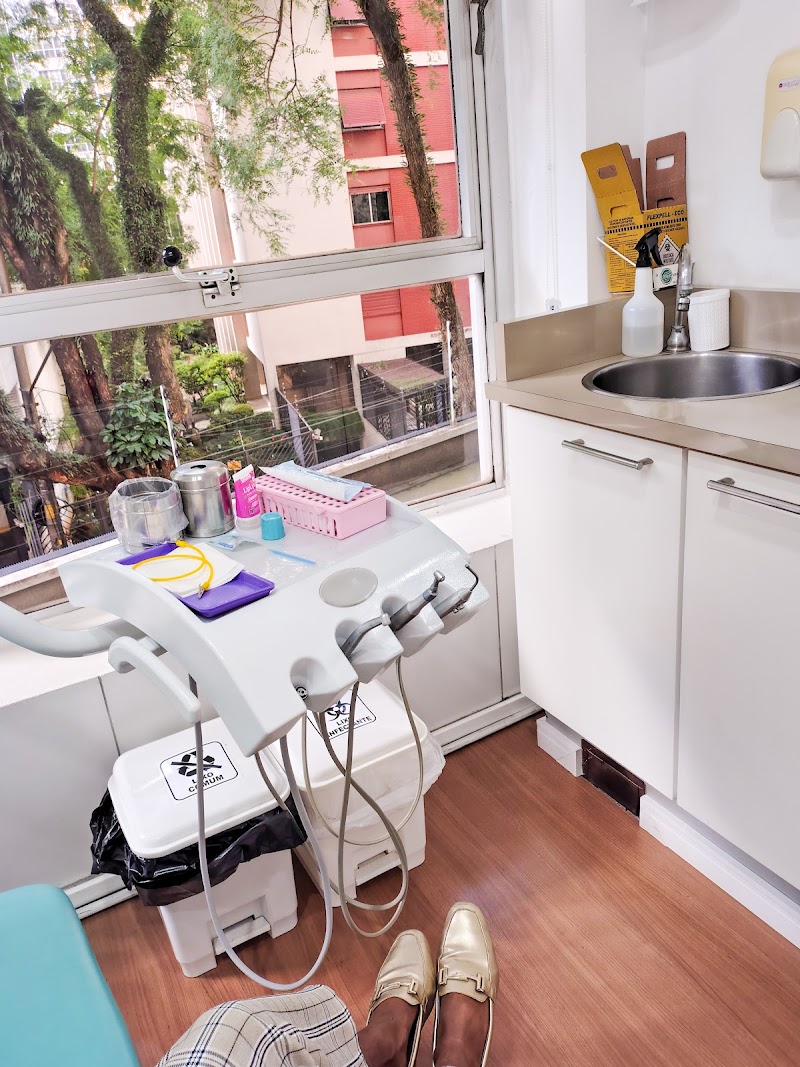 Dra. Samara Nóbrega | Dentista Bela Vista | São Paulo - foto 2