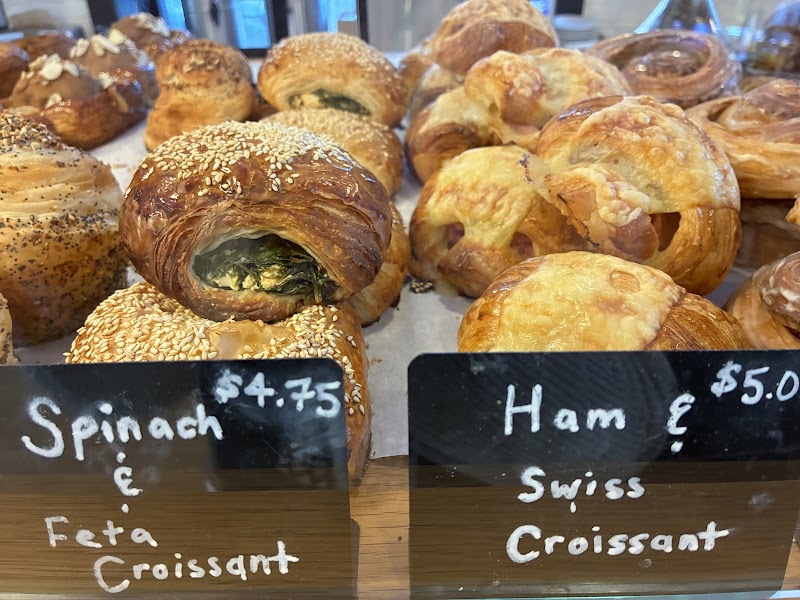 Luna Bakery & Cafe photo 3