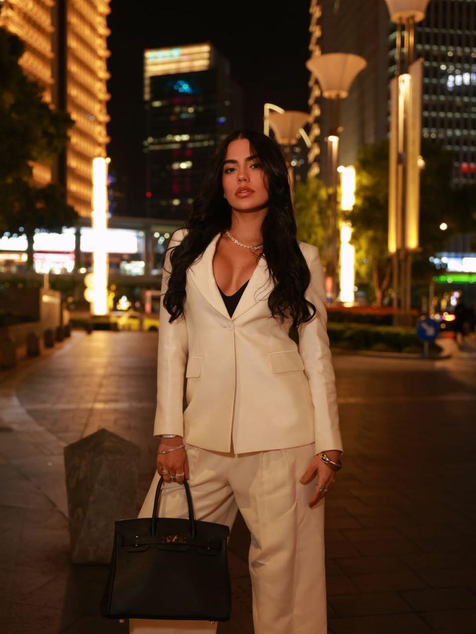 Amina Rose Deep Tissue Massage Dubai Marina 4