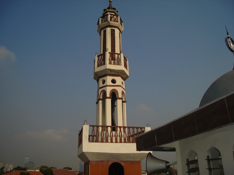Jami' Al-Janis Mosque photo 3