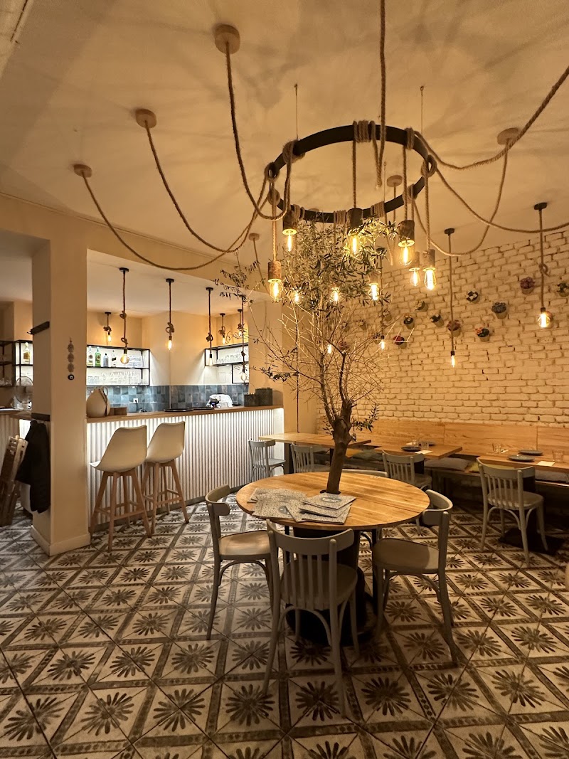 El Emir - Lebanese restaurant photo 3