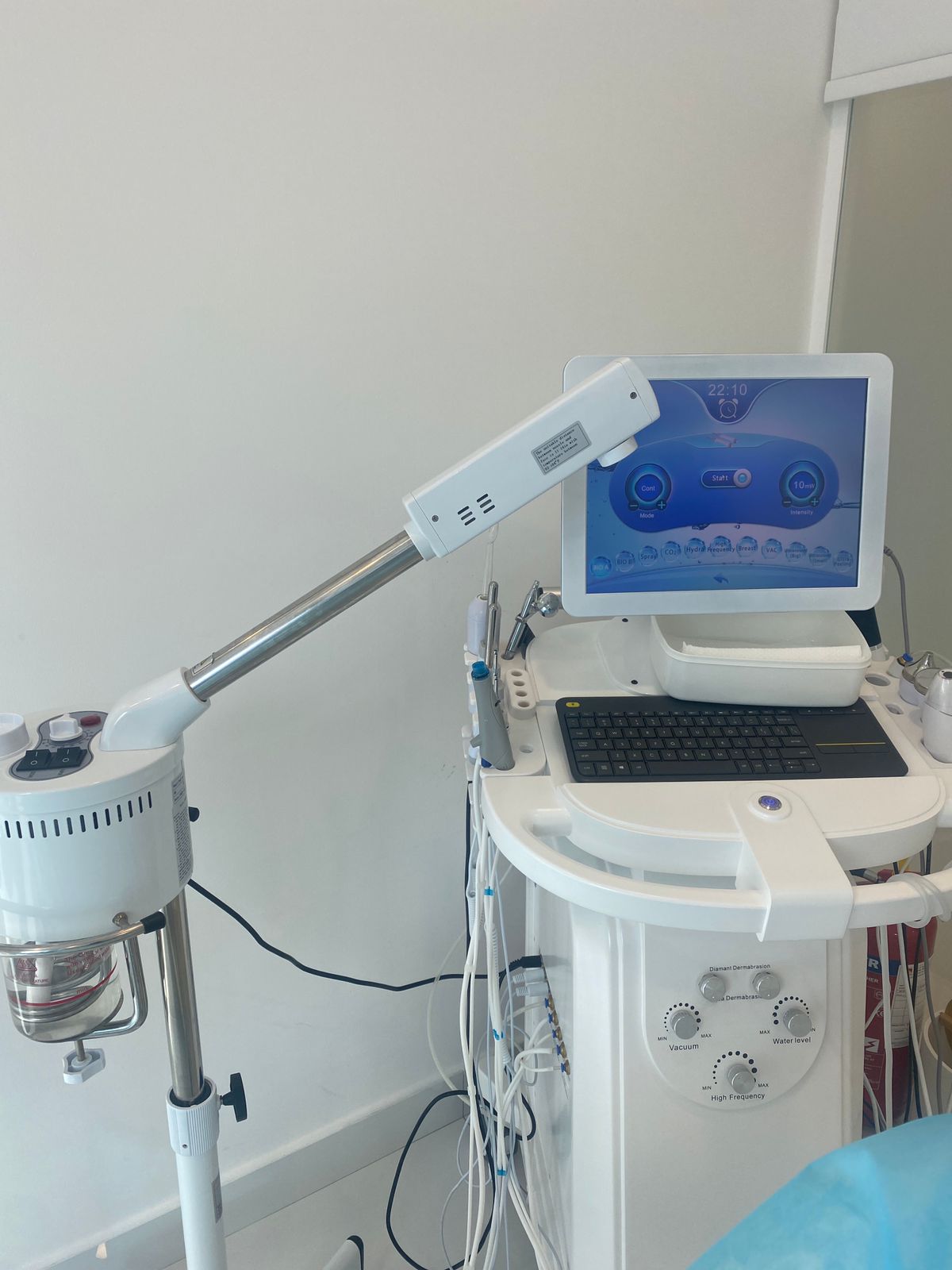 EDEN Dental Clinic | Hollywood Smile 4