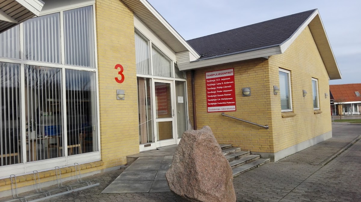 Tandlæge N. O. Jeppesen ApS - tandlægeklinik i Søndersø
