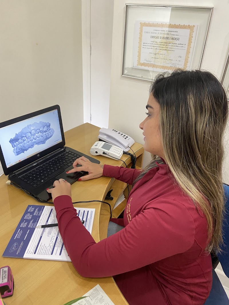 Dra Catharine Serra | Dentista em Botafogo- RJ | Alinhadores Invisíveis SouSmile - foto 4