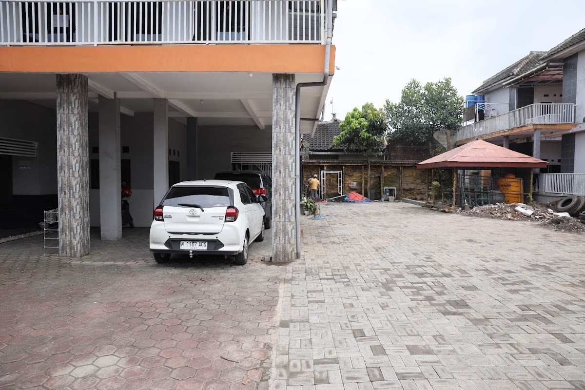 Baraca Kost Putra Sukun