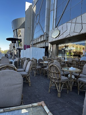 حلويات نبيل نفيسة