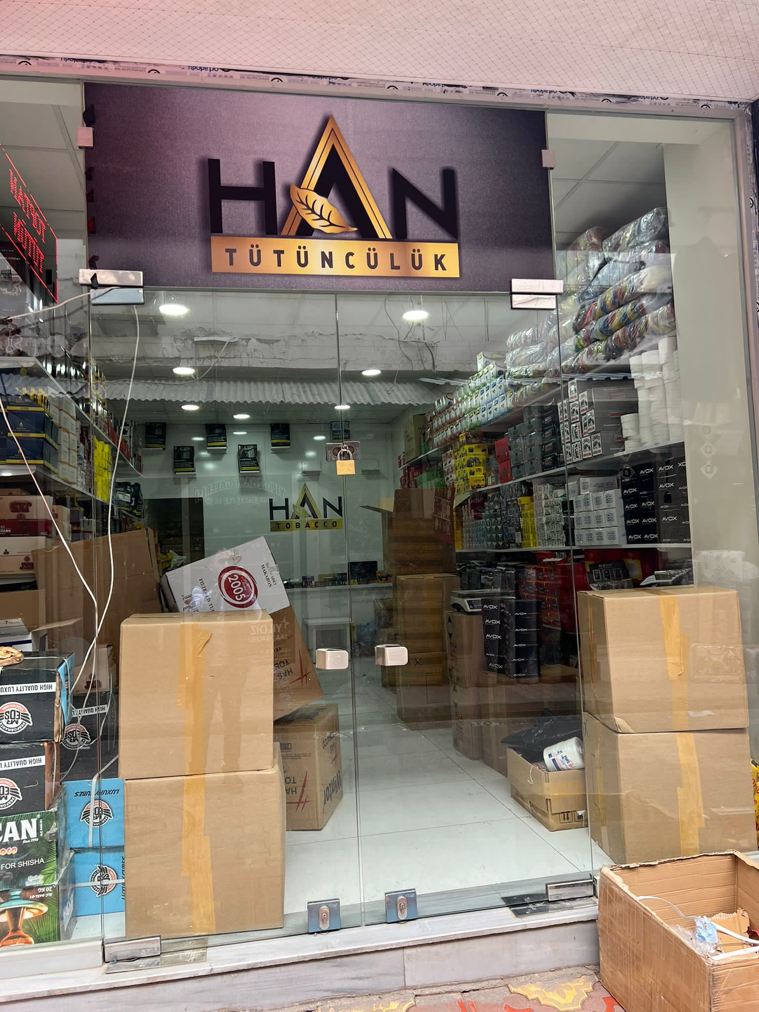 Han Tobacco mekanı